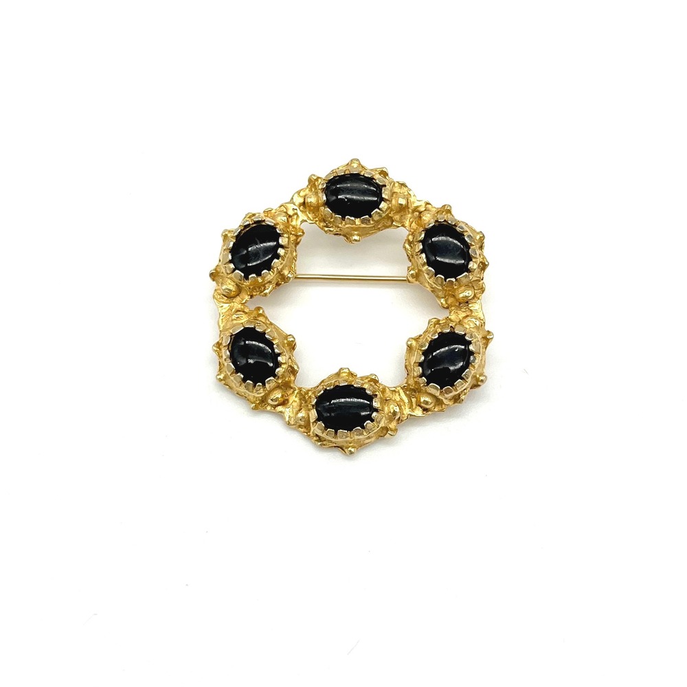 Vintage Gold Tone Brooch Black Cabochons‎ Wreath Pin Costume Jewelry